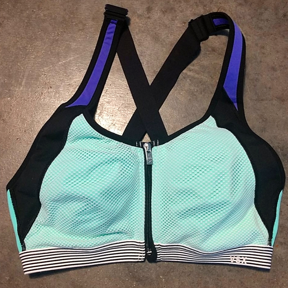 Sports bra